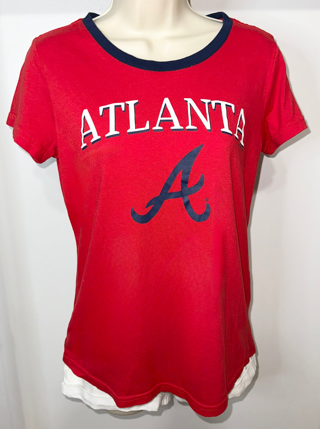 Women's-G-III 4Her by Carl Banks Red Atlanta Braves Pitch T-Shirt