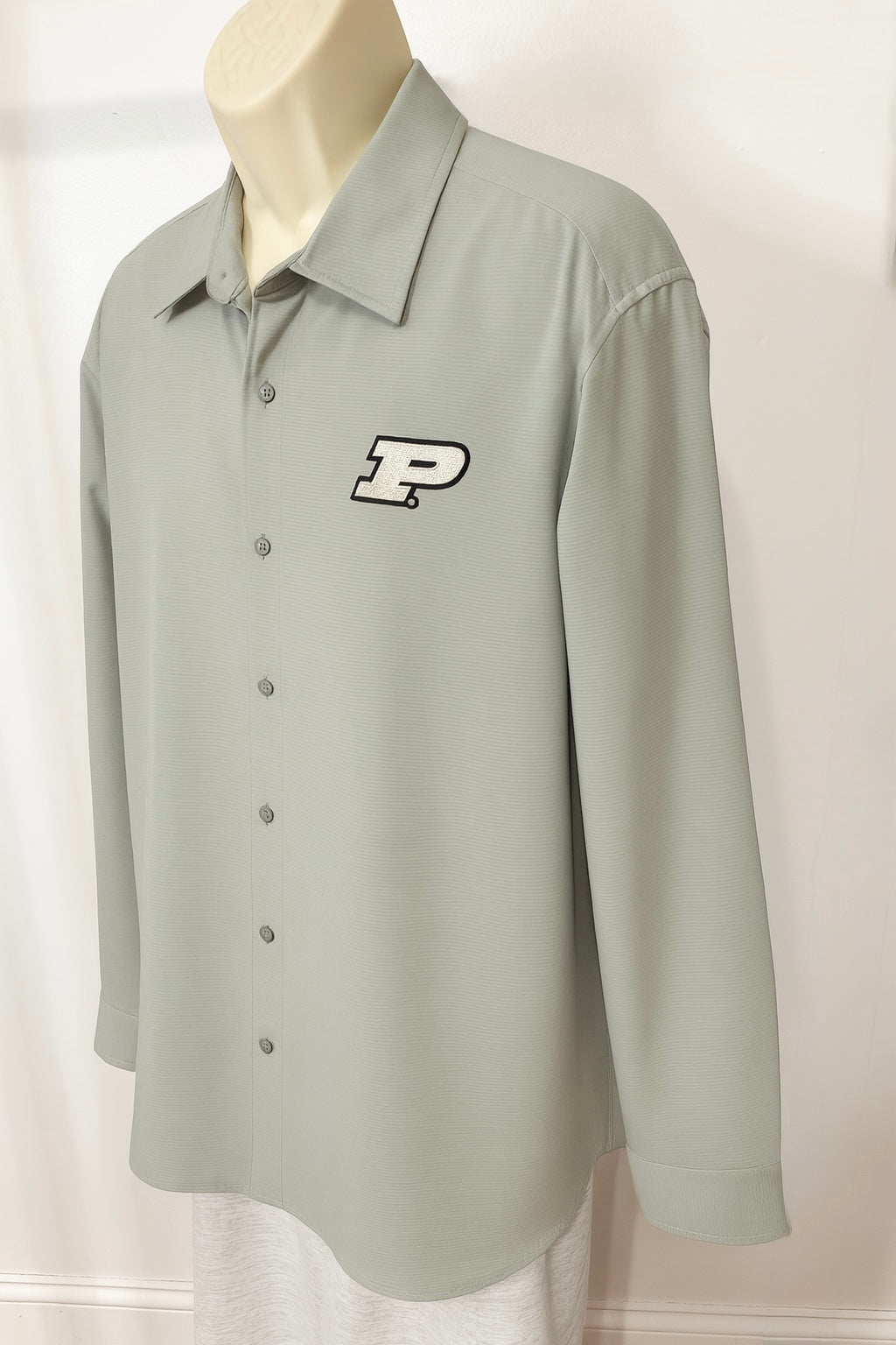 Purdue University Boilermakers Button Up Shirt (NWT)