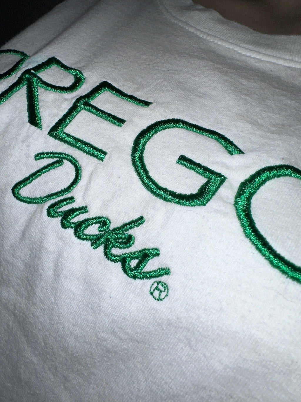 Oregon Ducks Embroidered Long Sleeve Tee, Sz Small (NWOT)