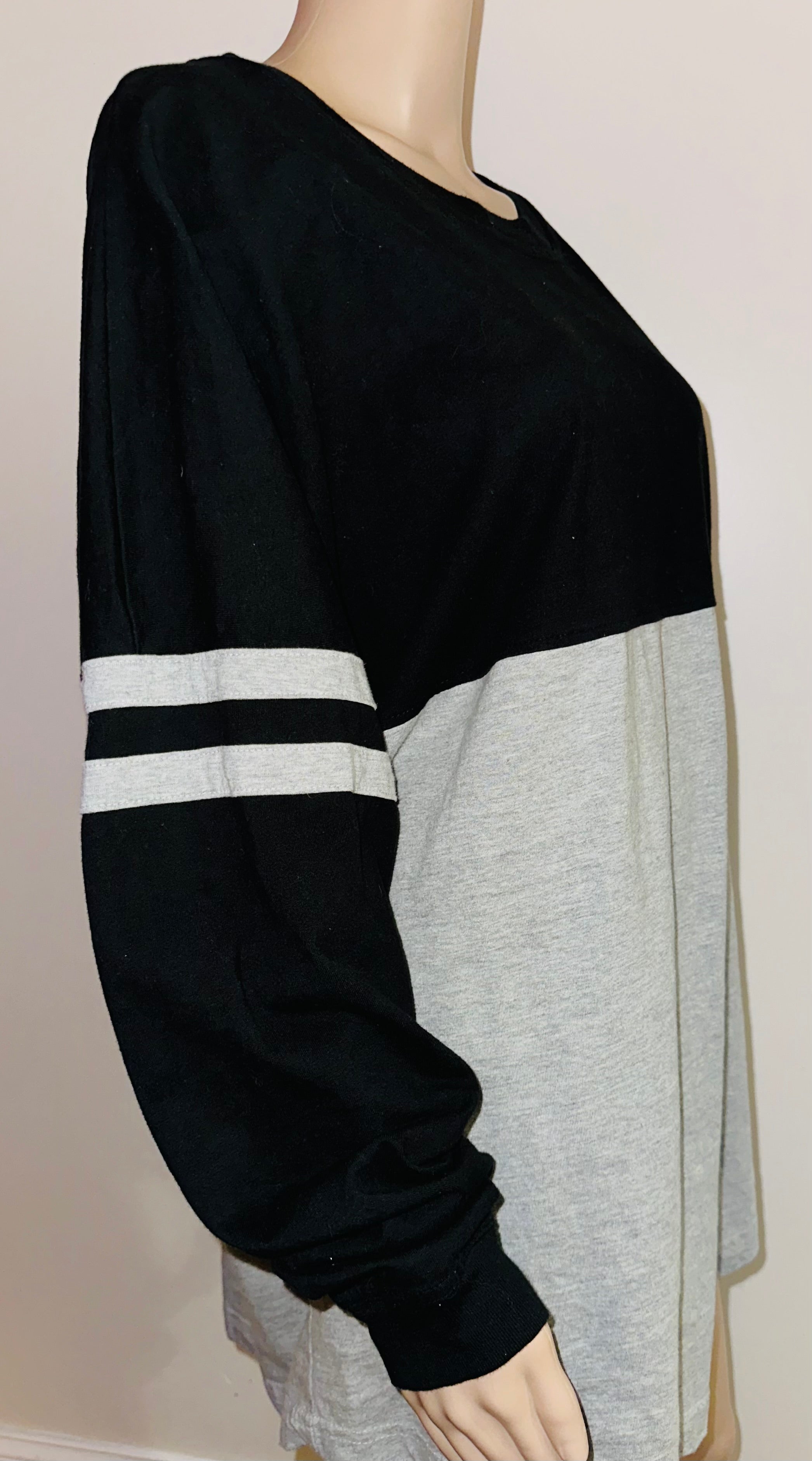 Oakland Raiders Varsity Long Sleeve Tee, Sz XL