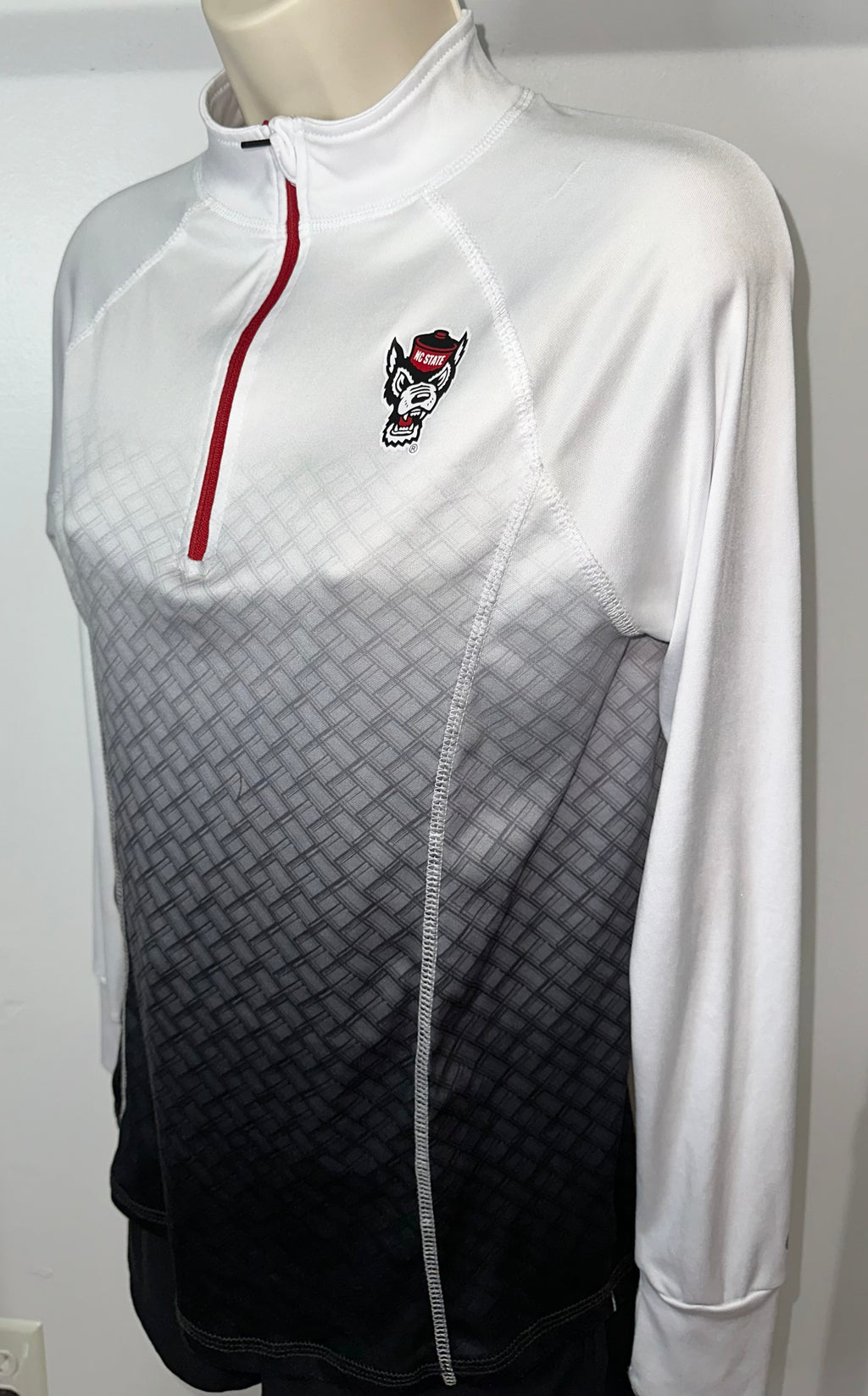 North Carolina Wolfpack Dri Fit Quarter Zip Pullover