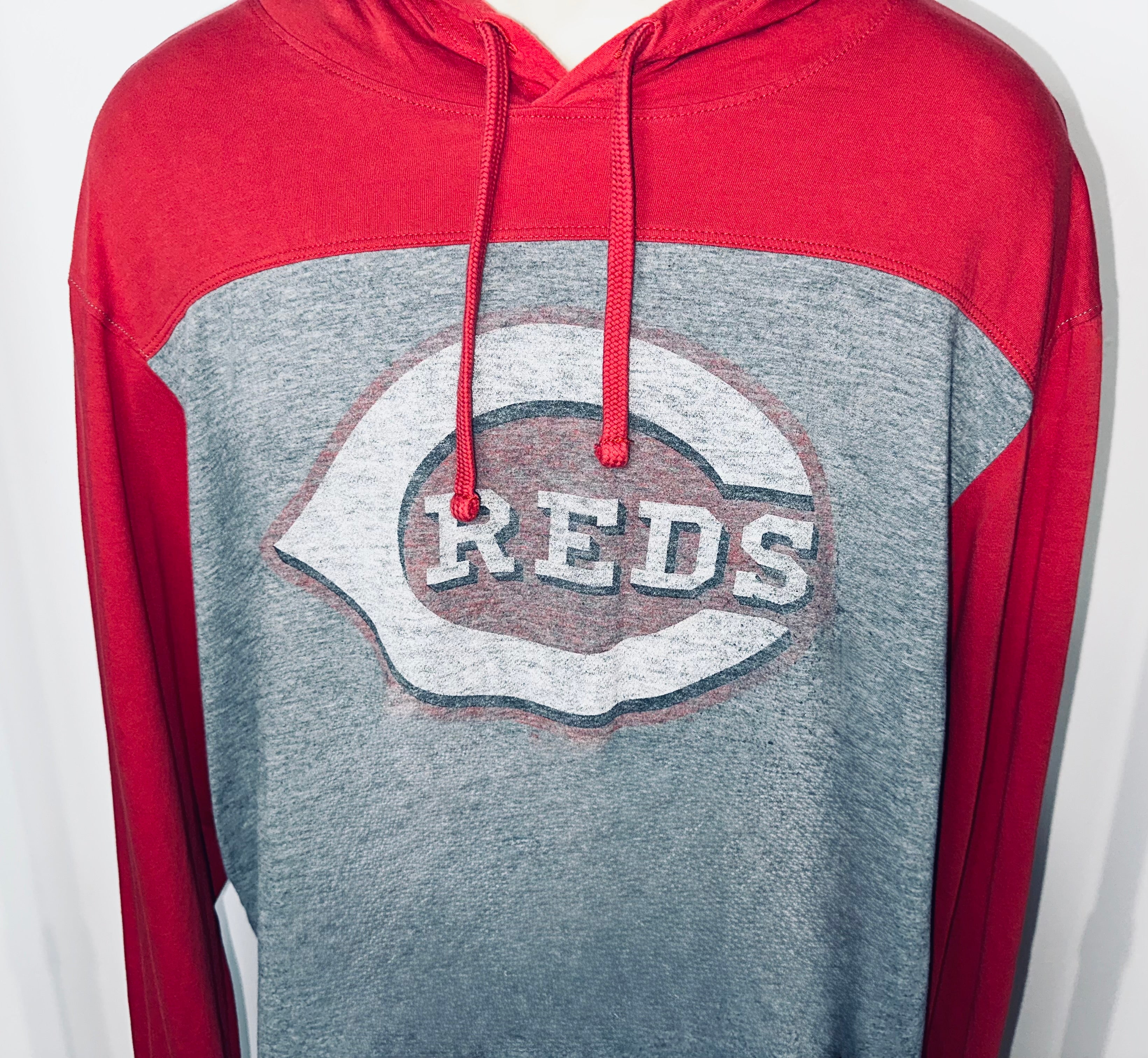 Cincinnati Reds Long Sleeve Tee