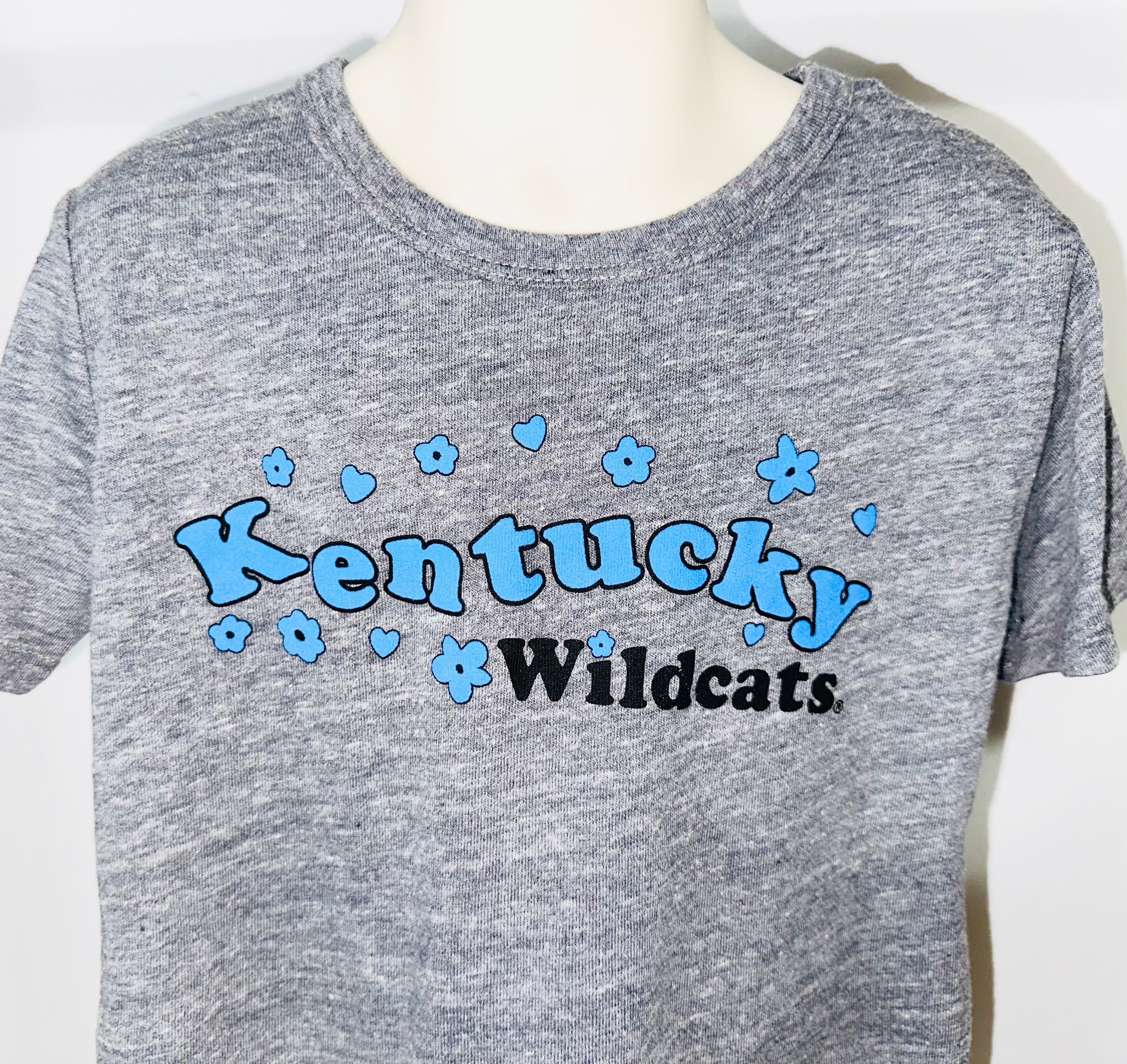 Kentucky Wildcats Girls Tee (NWT)