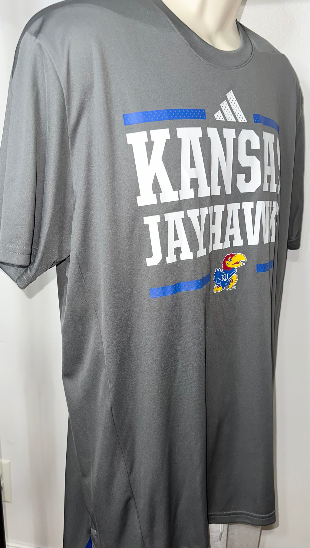 Kansas Jayhawks Players Athletic Tee (NWT)