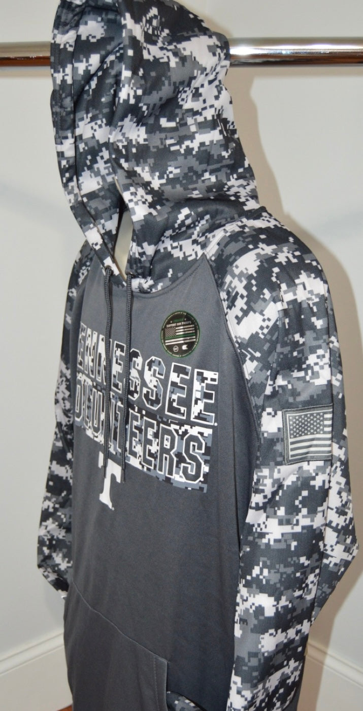 Tennessee Volunteers Digital Camo Pullover Hoodie