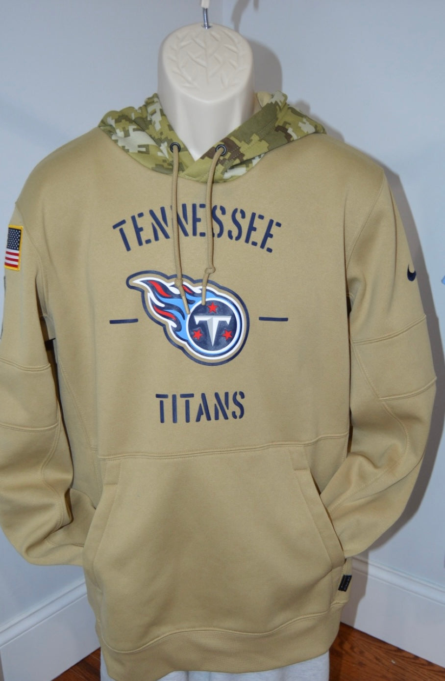Tennessee Titans On-Field  “Salute to The Troops” Patched Hoodie (RARE)