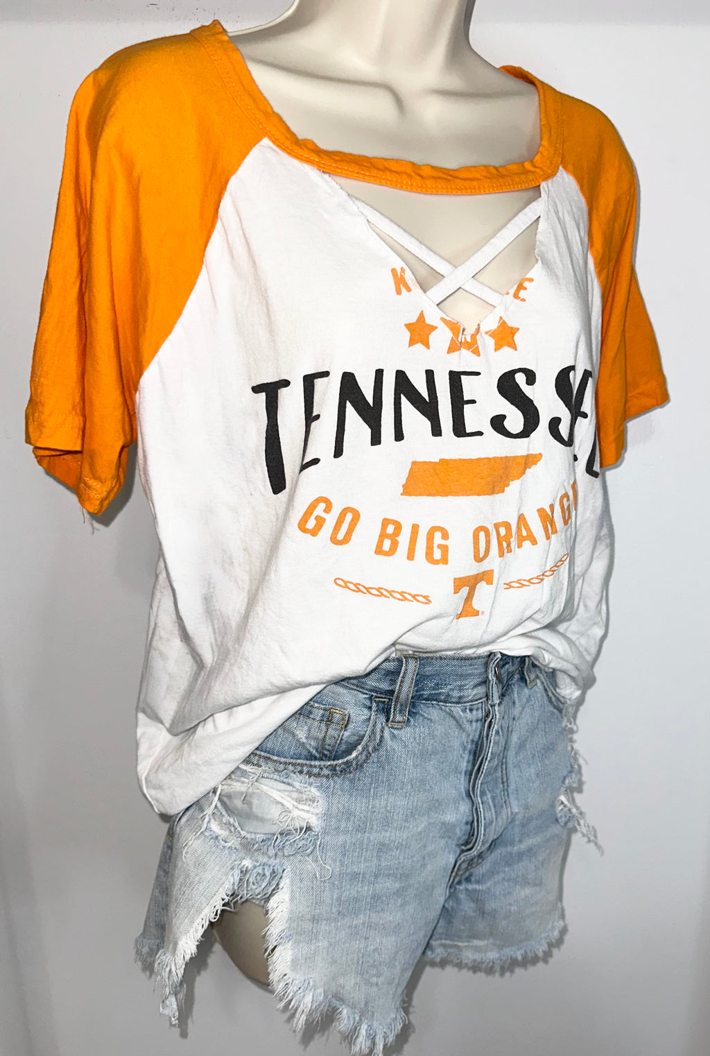 Tennessee Vols Cut-Out Raglan Tee