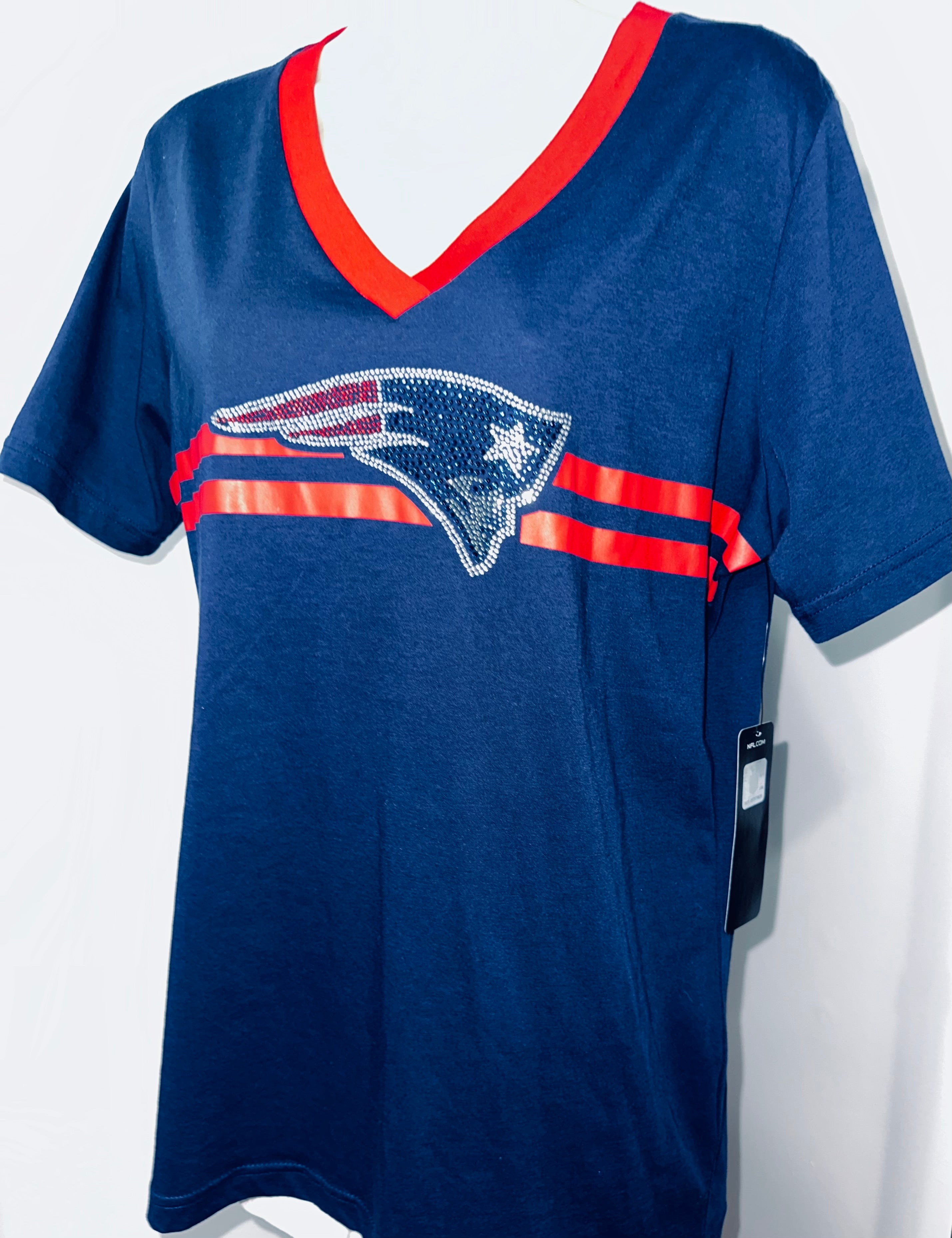New England Patriots Bling Logo Tee, Sz Large NWT)