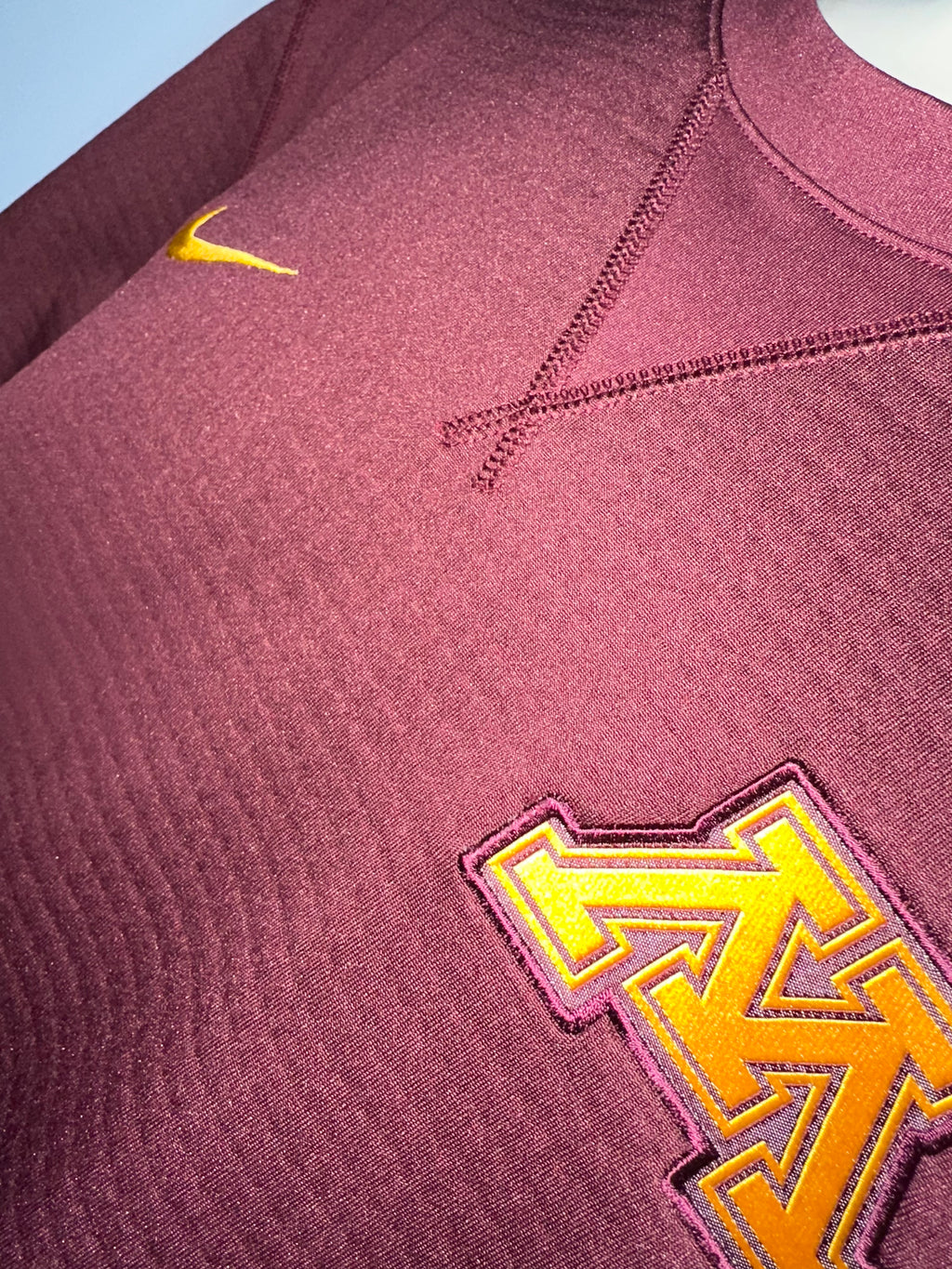 Minnesota Golden Gophers Nike Pullover
