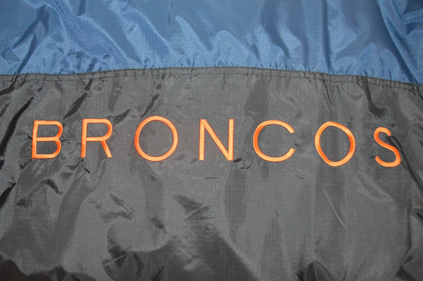 Denver Broncos Full Zip Windbreaker Jacket (VINTAGE) (NWT)