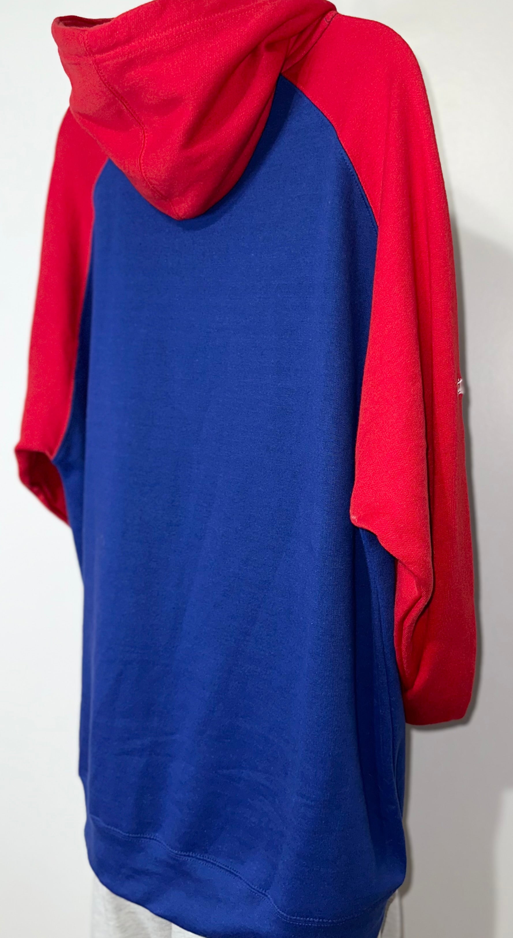 Atlanta Braves Hoodie (NWT)