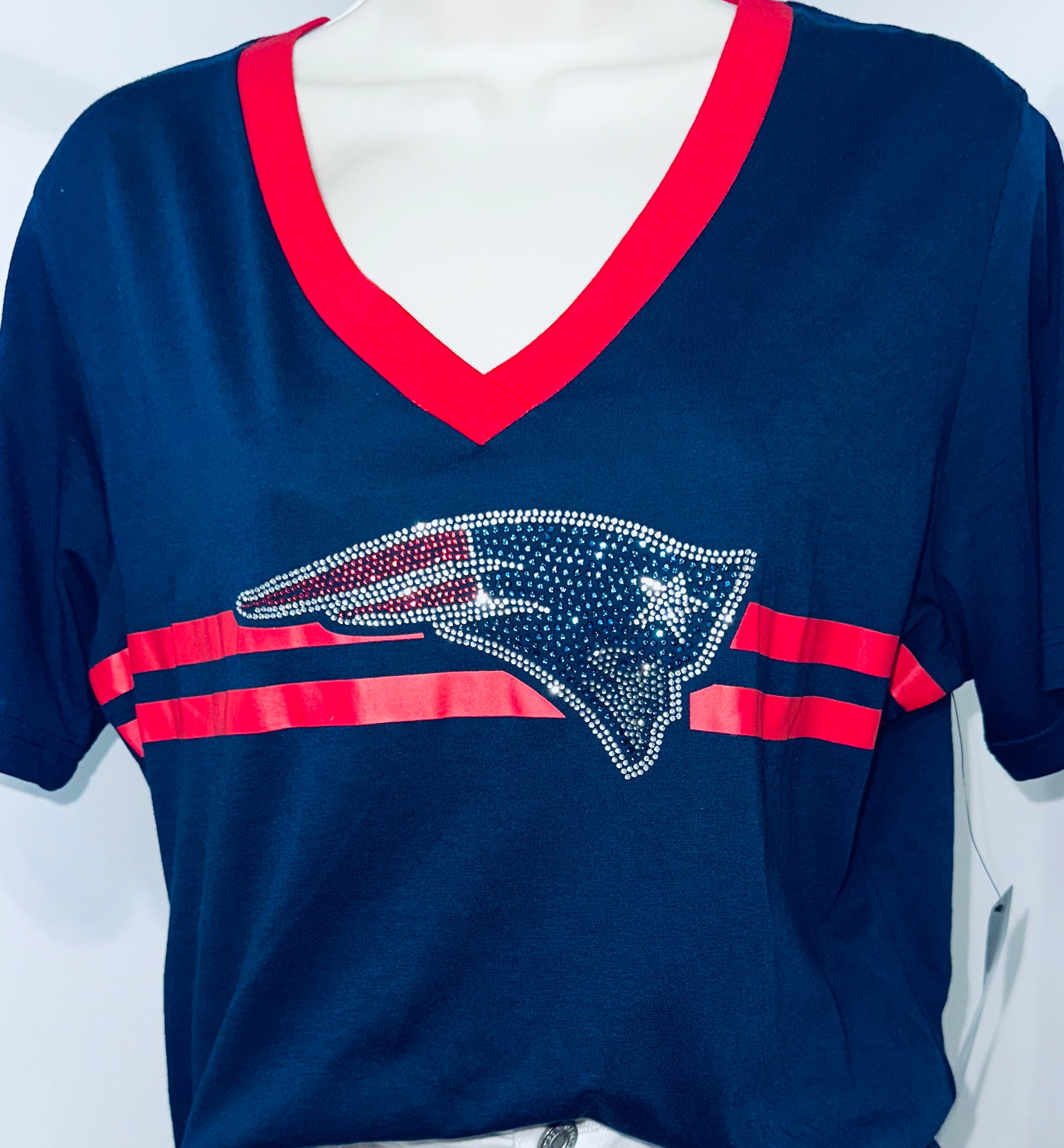 New England Patriots Bling Logo Tee, Sz Large NWT)