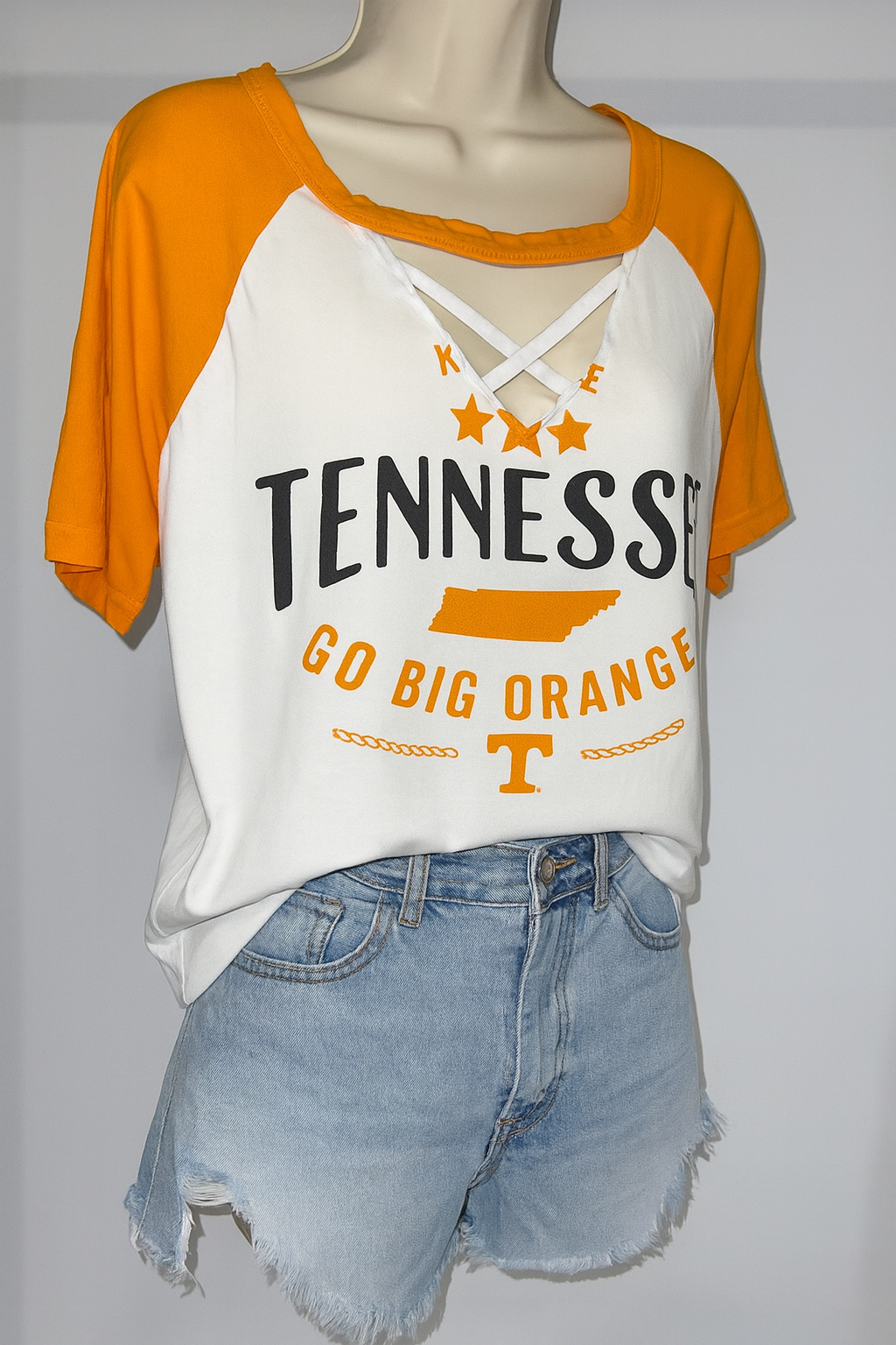 Tennessee Vols Cut-Out Raglan Tee