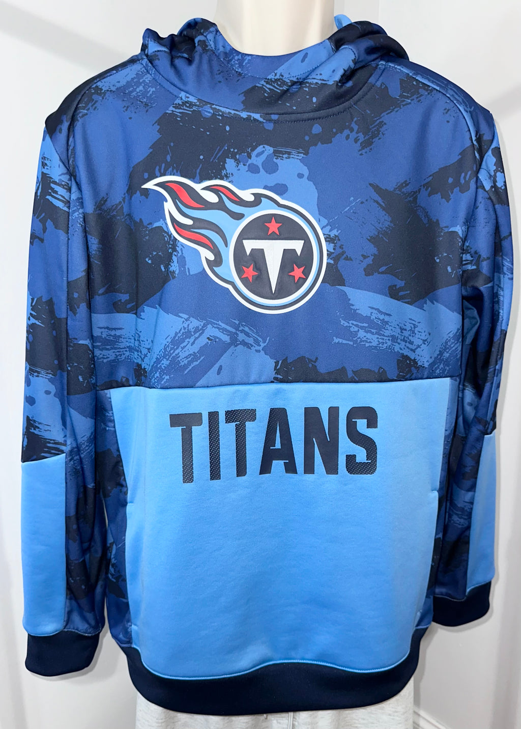 Tennessee Titans Youth XL Hoodie (NWOT)