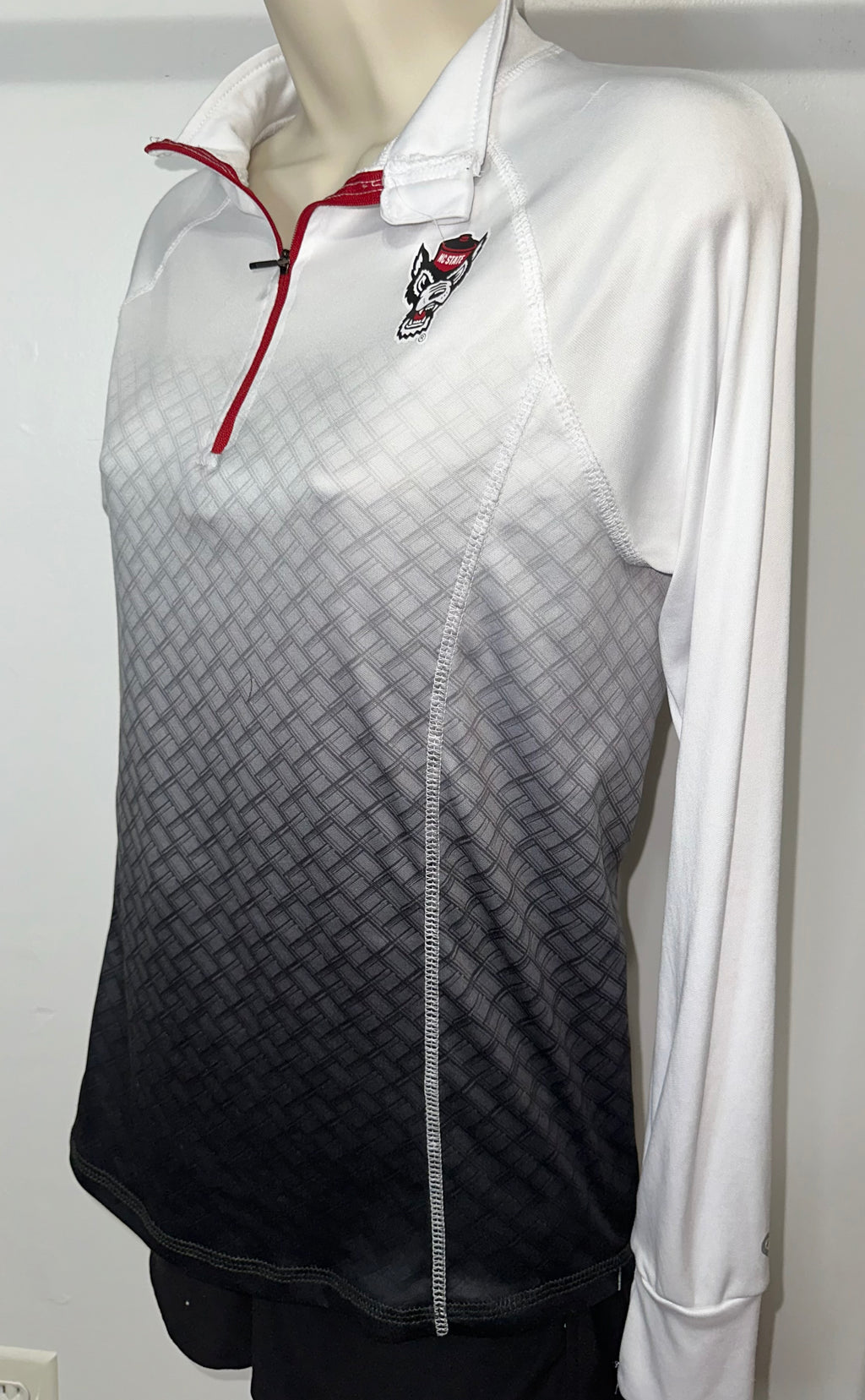 North Carolina Wolfpack Dri Fit Quarter Zip Pullover