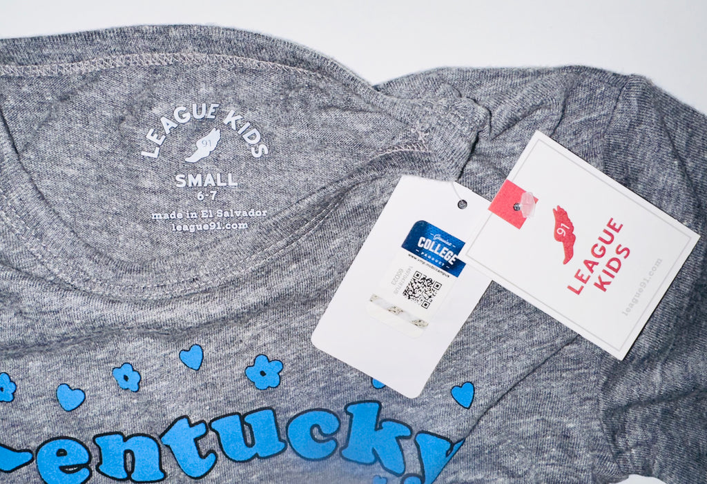 Kentucky Wildcats Girls Tee (NWT)