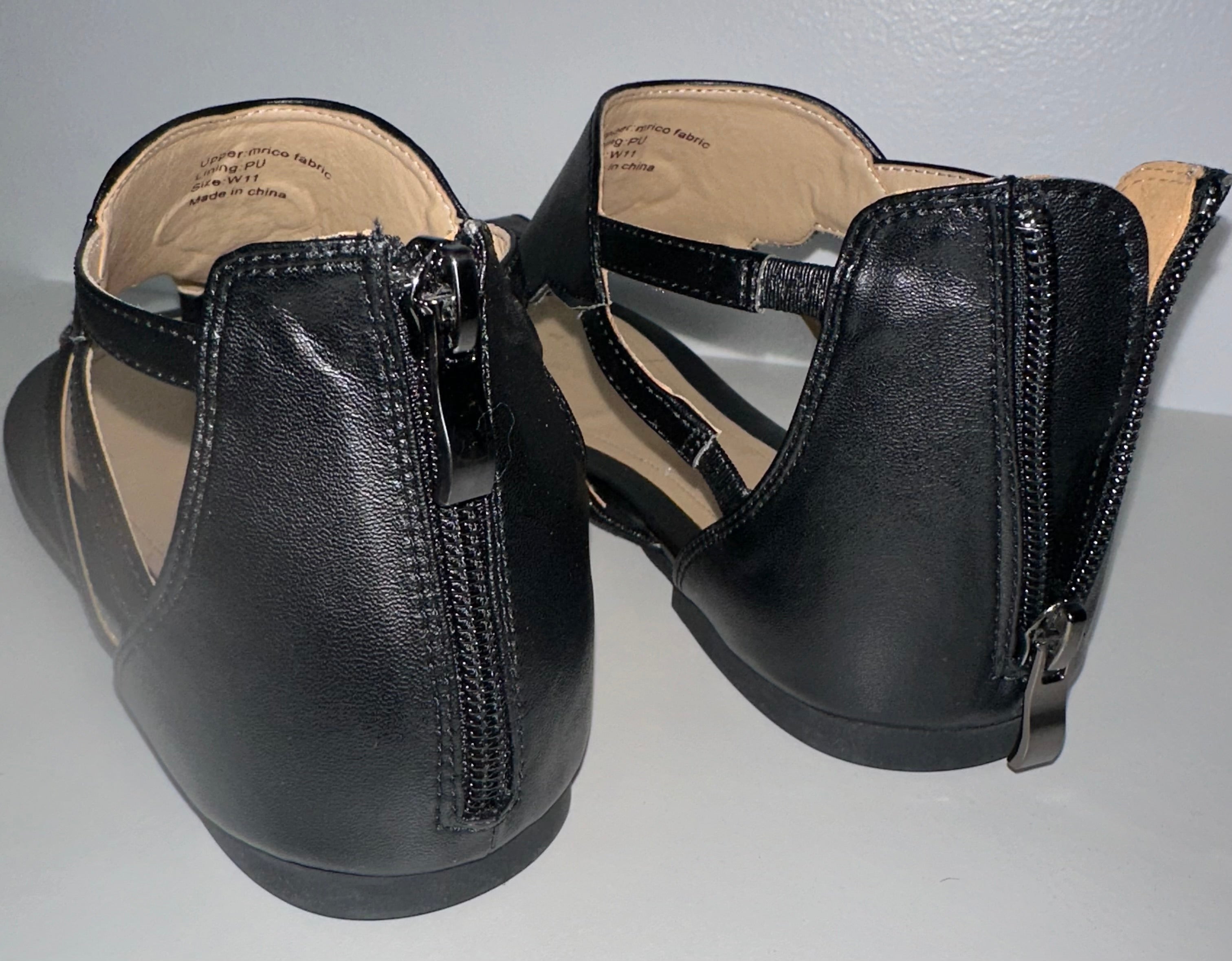 New Orleans Saints Sandals (NWOT)