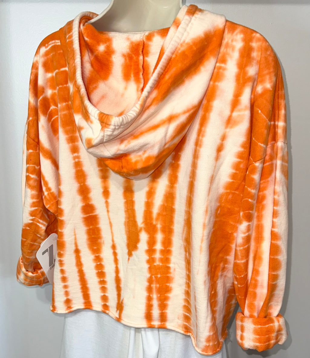 Tennessee Vols Cropped Tie-dye Hooded Tee (NWT)