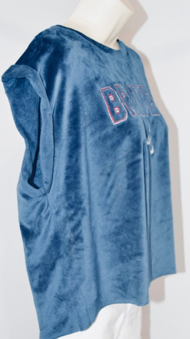 Atlanta Braves Velvet Cropped Braves Shirt (RARE)